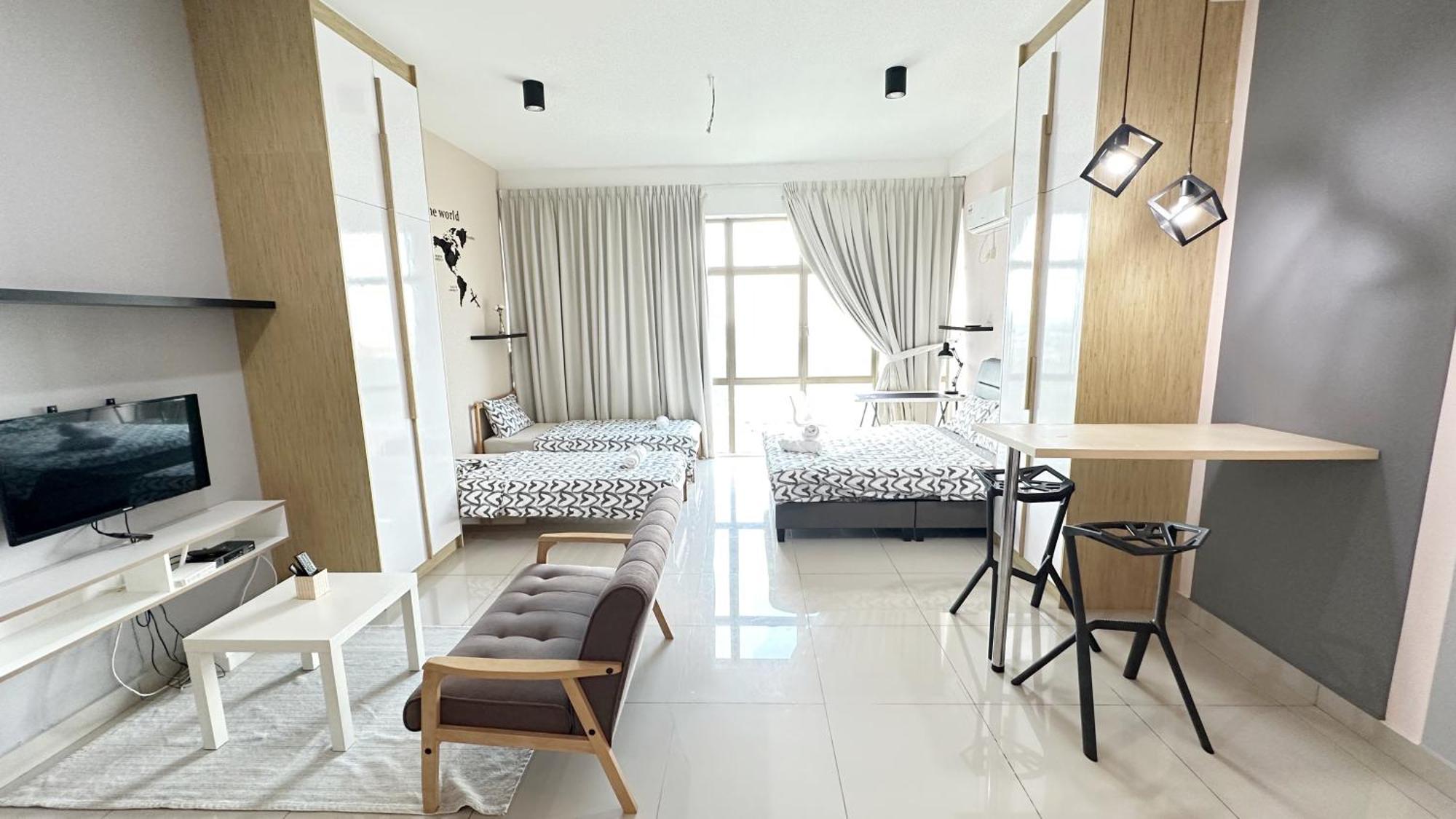 Palazio Serviced Apartment In Mount Austin Near Aeon Ikea Toppen Hsi Johor Bahru Bagian luar foto